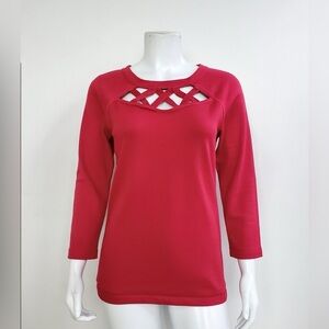 Red Cut out Sweater 3/4 sleeve